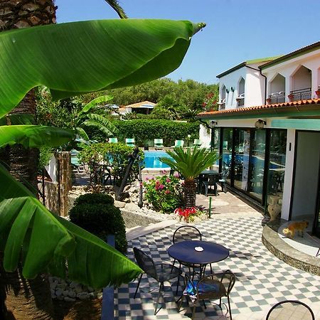 Hotel Marinella Капо-Ватикано Экстерьер фото