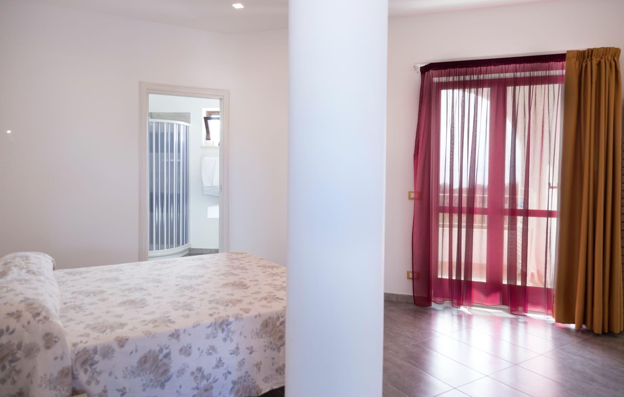 Hotel Marinella Капо-Ватикано Экстерьер фото