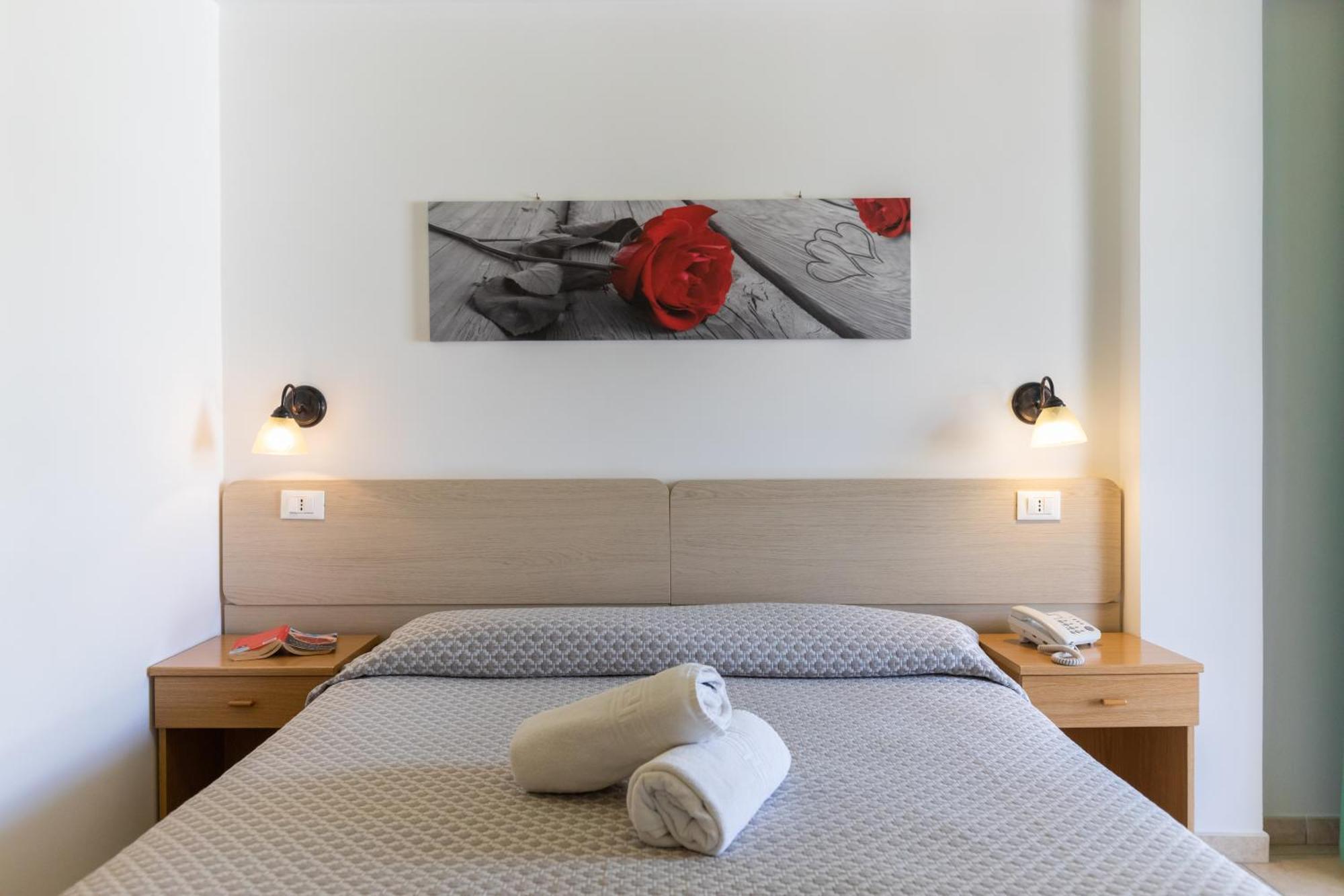 Hotel Marinella Капо-Ватикано Экстерьер фото