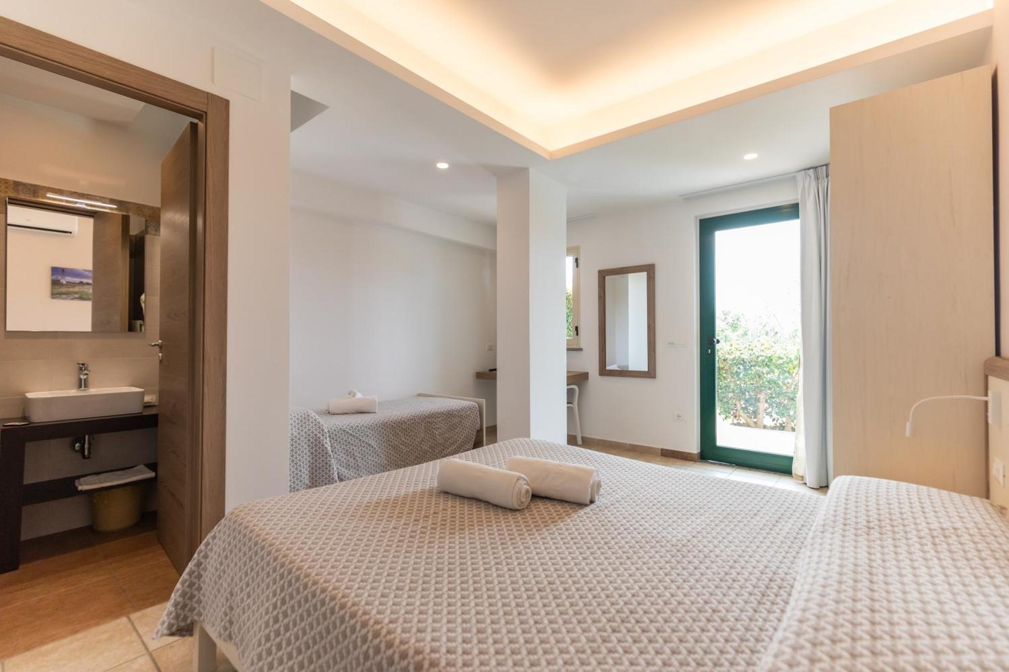 Hotel Marinella Капо-Ватикано Экстерьер фото