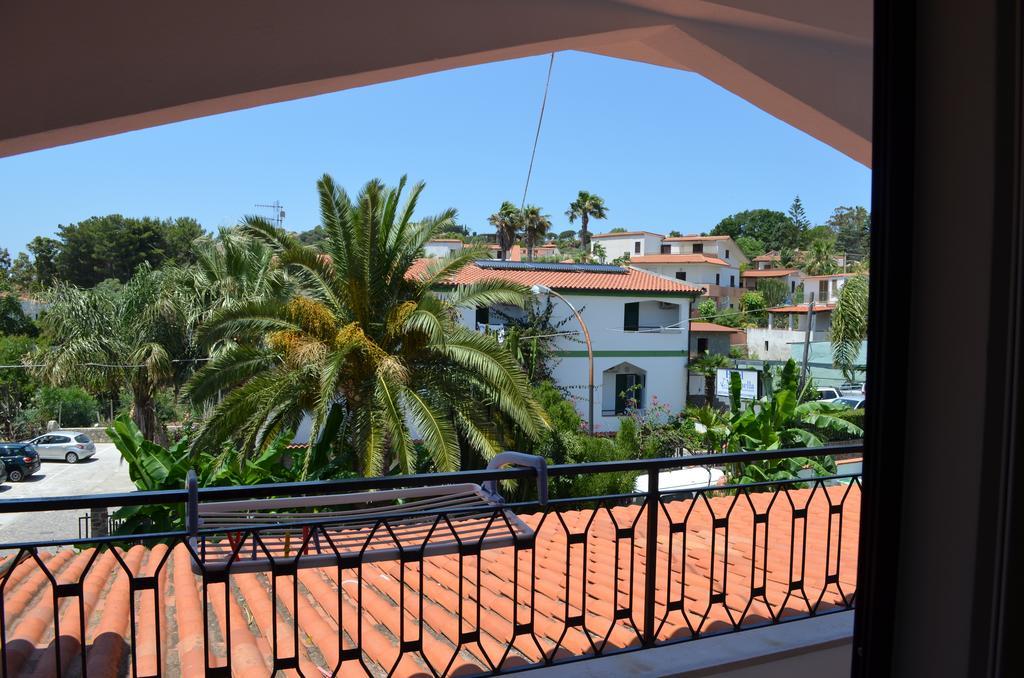 Hotel Marinella Капо-Ватикано Экстерьер фото